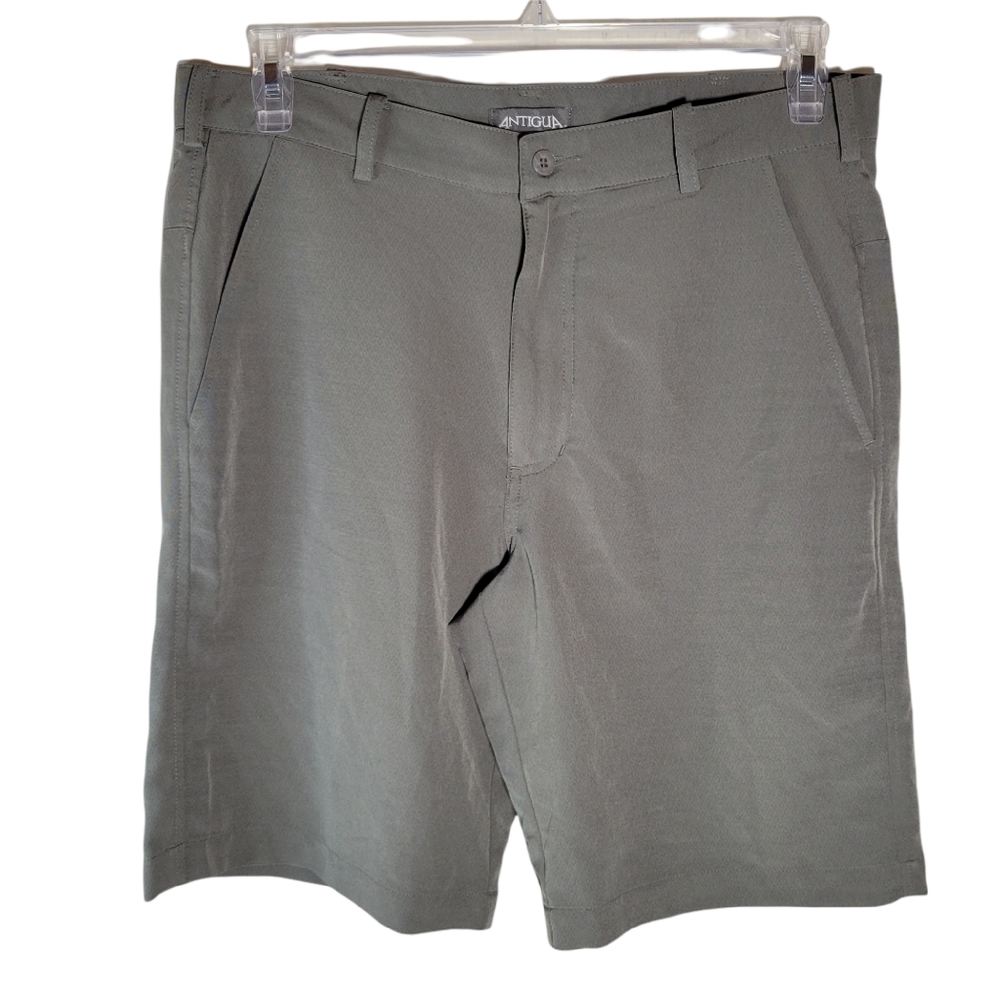 Antigua khaki green golf shorts Size 34